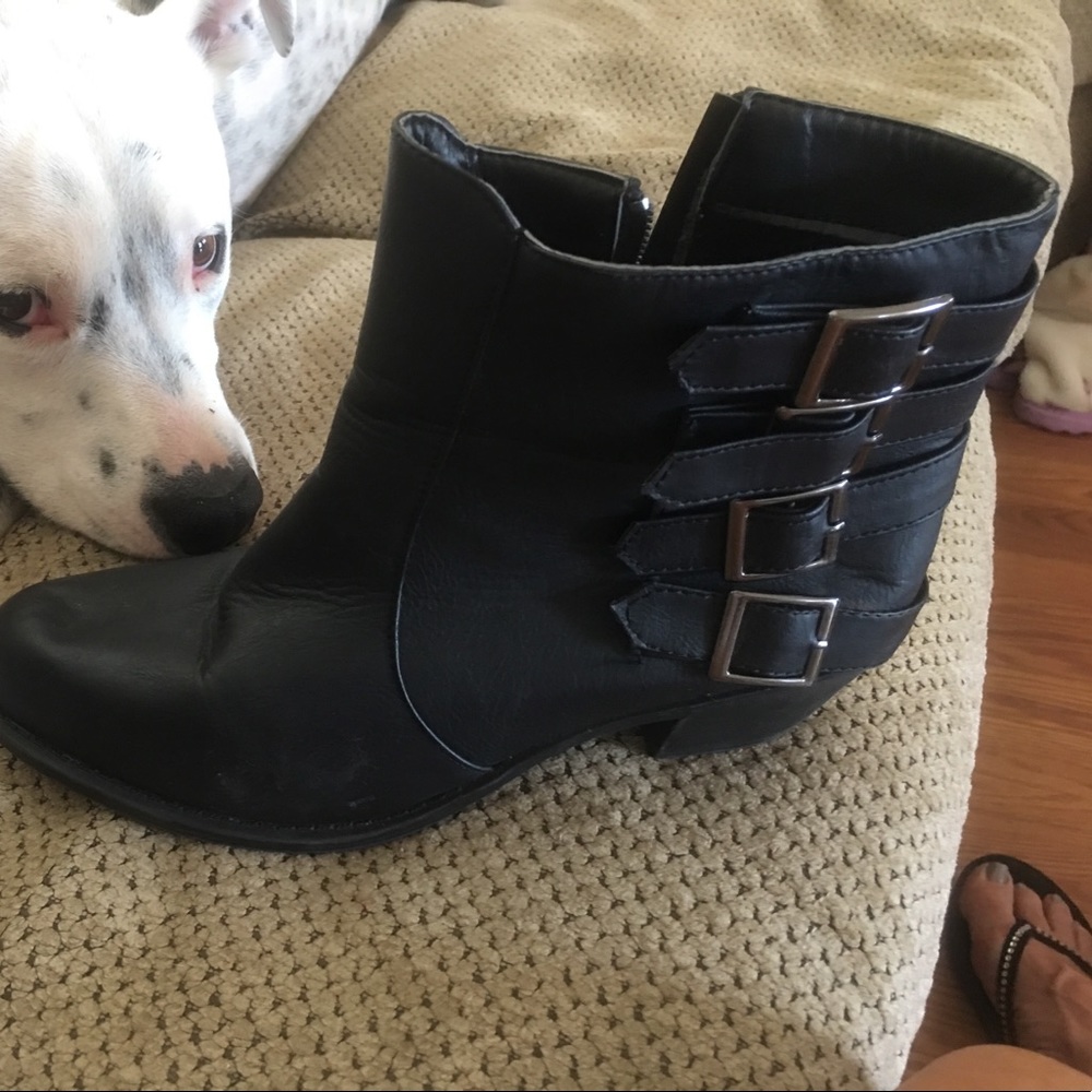 Blue suede shoes