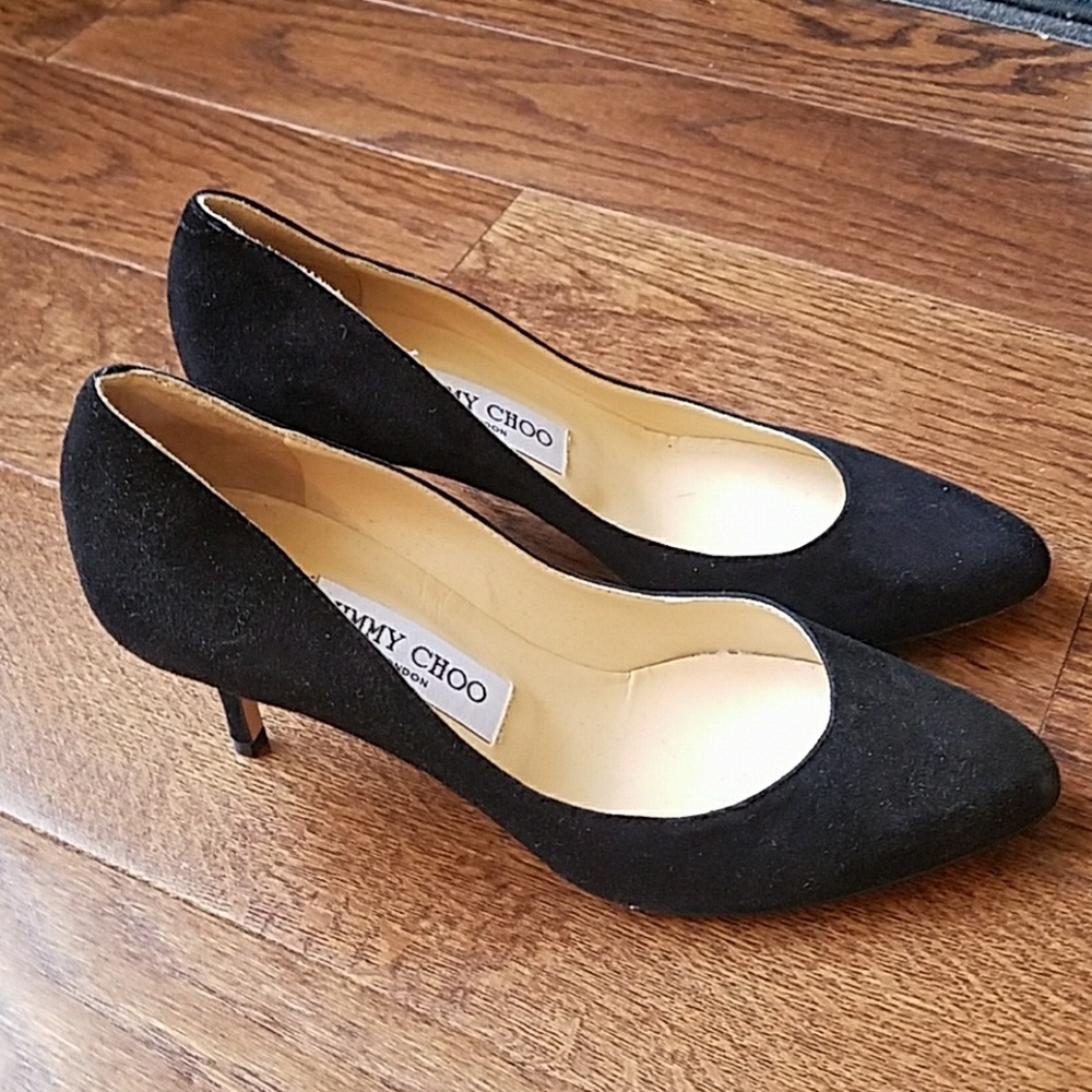 Authentic Jimmy Choo round toe kitten pumps 36.5