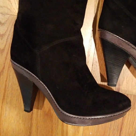 Italian Suede pull on boots 39 - Picture 3 of 7