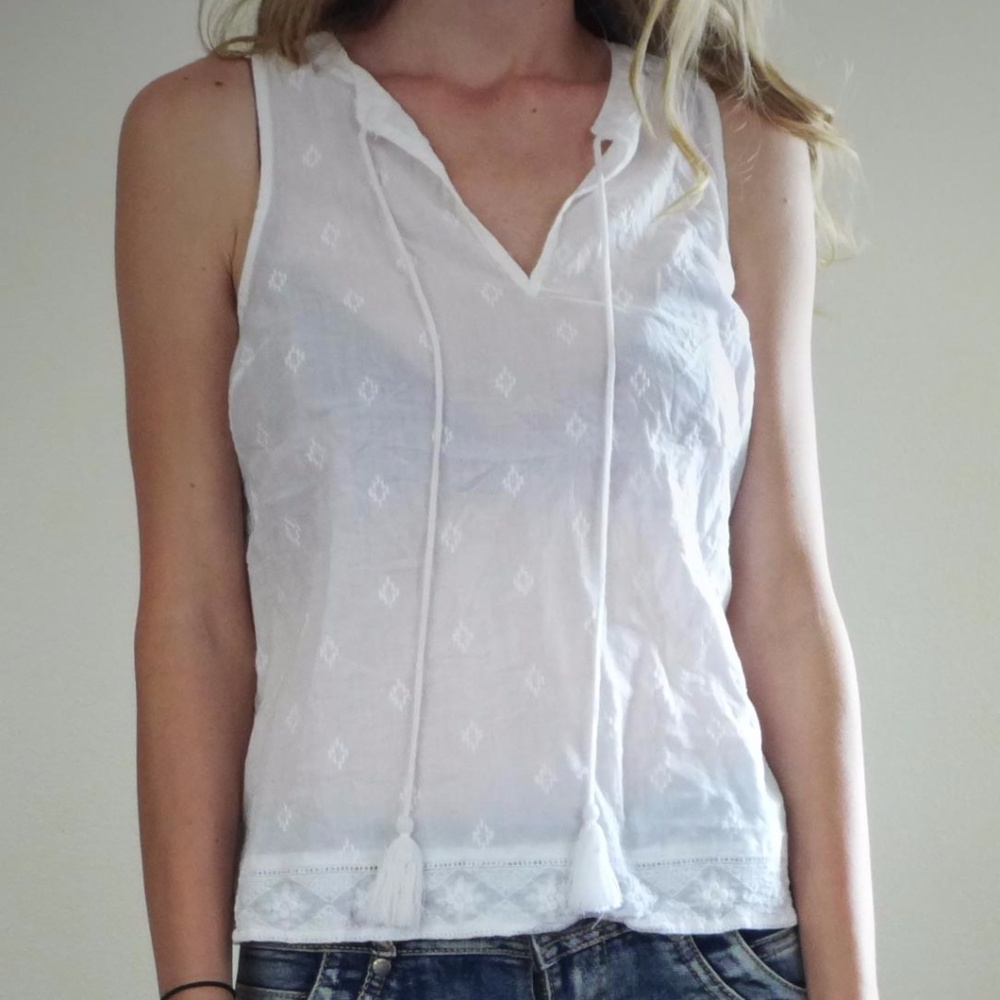 White boho top