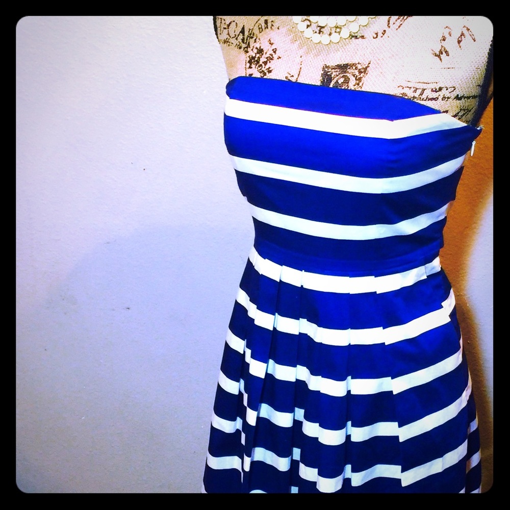 Gap. Navy and White Striped, Strapless Dress. 6