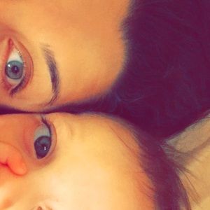 Meet your Posher, Alexis