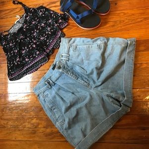 Authentic vintage liz Claiborne high waisted short