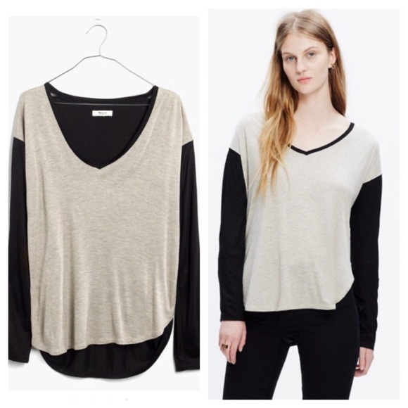 Madewell Tops - Madewell loose V neck color block side slit shirt