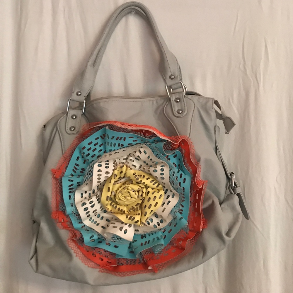 *SOLD*  cute flower purse