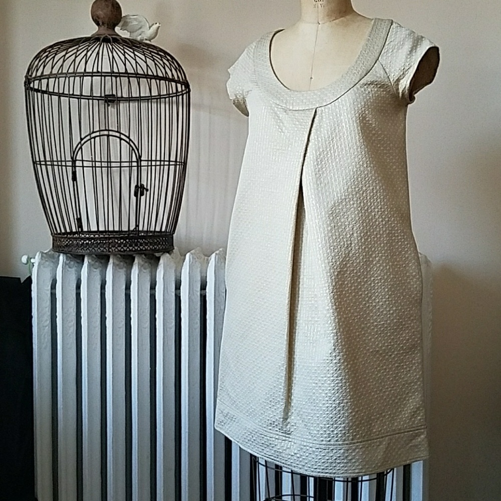 💥HP🥳Diane von Furstenberg Dress Gold Weave