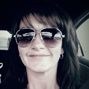 Meet your Posher, Carrie