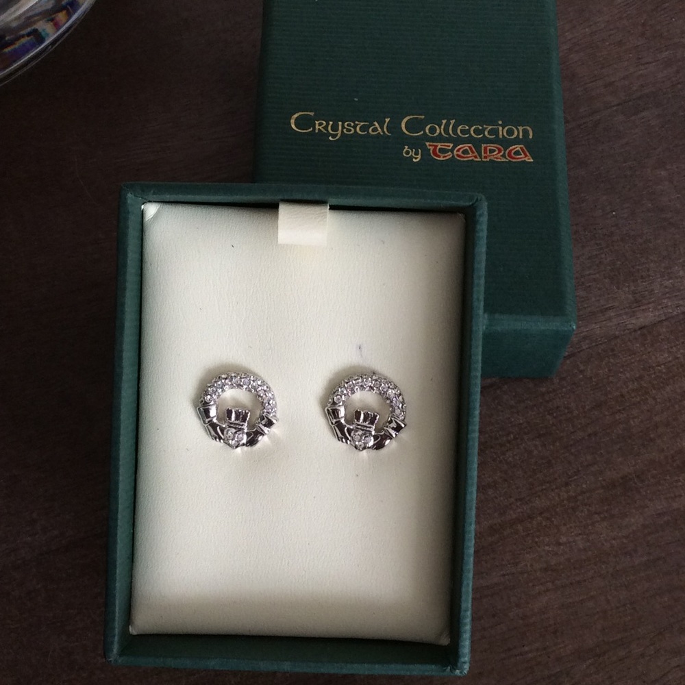 Tara's Claddagh Crystal Earrings