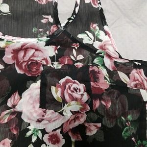 New🌷Black floral tank, sheer. NWOT