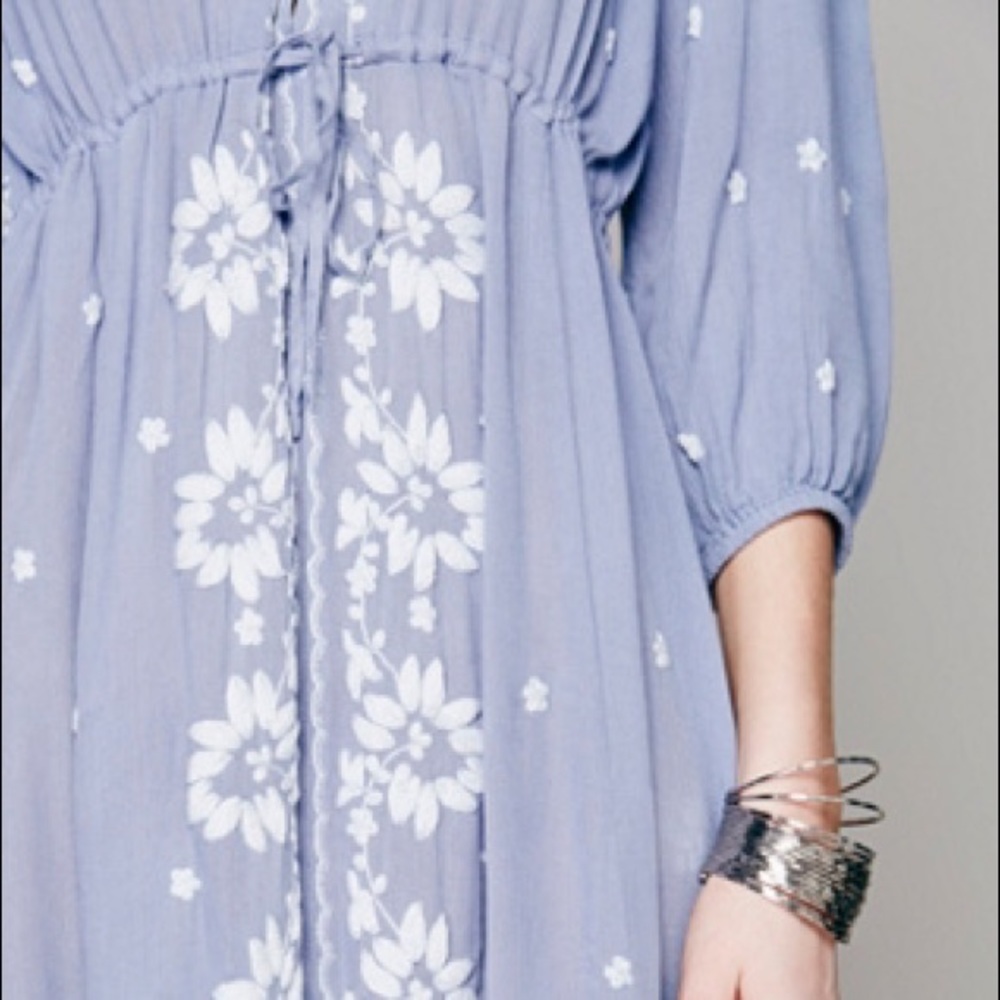Embroidered Fable Maxi DRESS Floral Blue Black - Picture 4 of 8