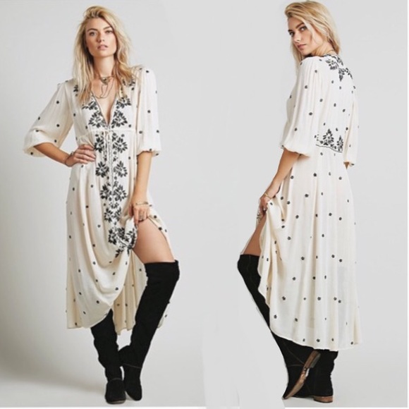 Embroidered Fable Maxi DRESS Floral Blue Black - Picture 7 of 8