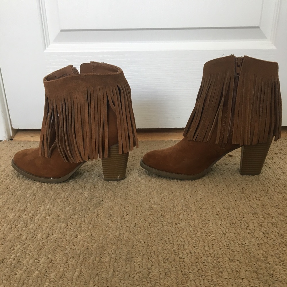 Brown Suade Fringe Boots Size 8