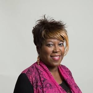 Meet your Posher, Joyce