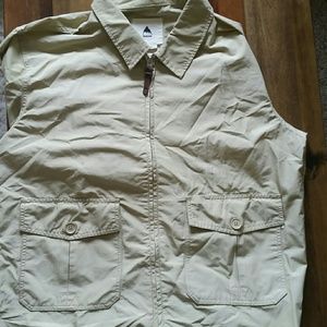 NWOT Burton Windbreaker