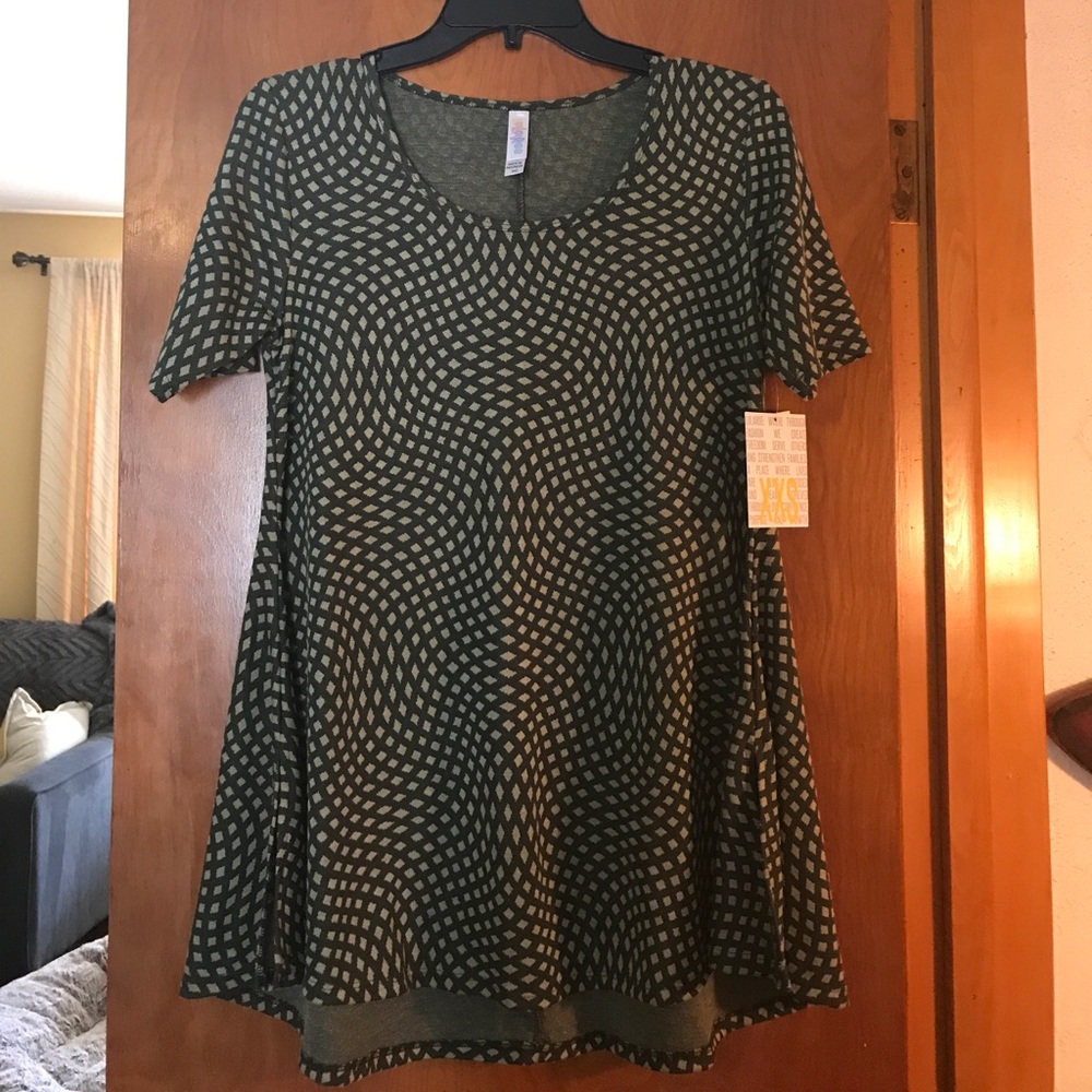 Lularoe Perfect T