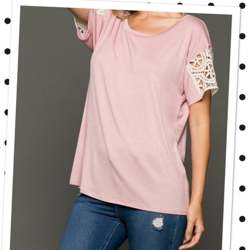Mauve Short Sleeve w/ Lace Detail Top