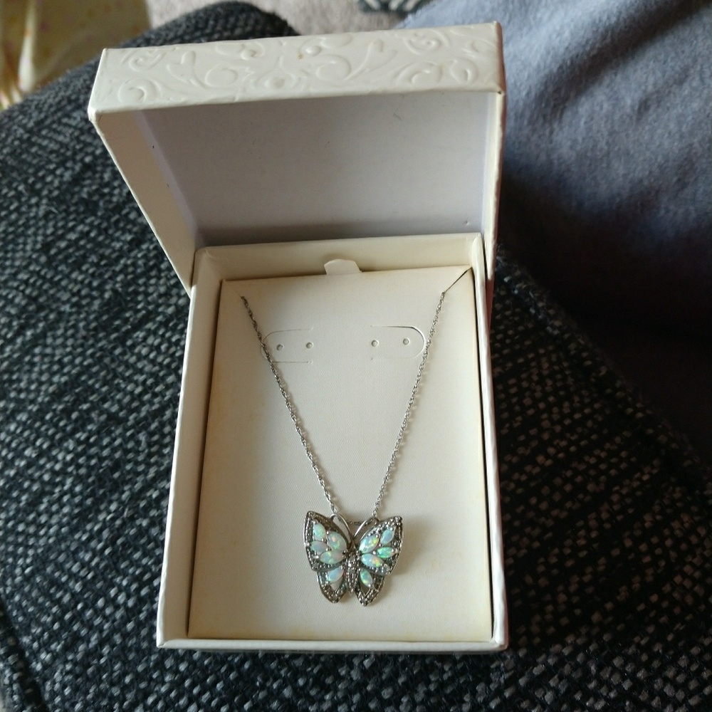 Butterfly necklace with box