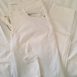 Old Navy Rockstar white distressed jeans