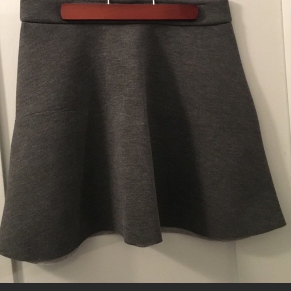 Banana Republic grey skirt.