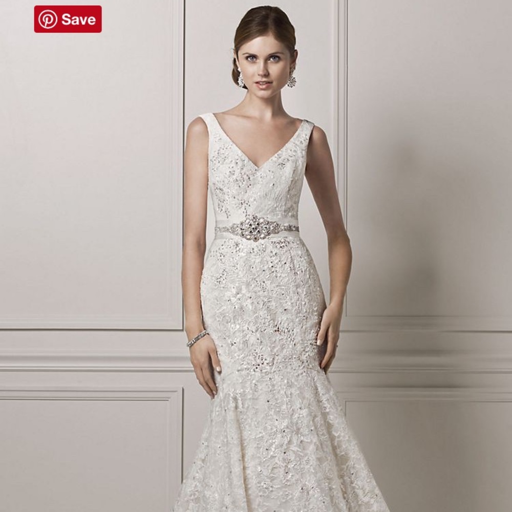 Wedding dress Oleg Cassini Size 10