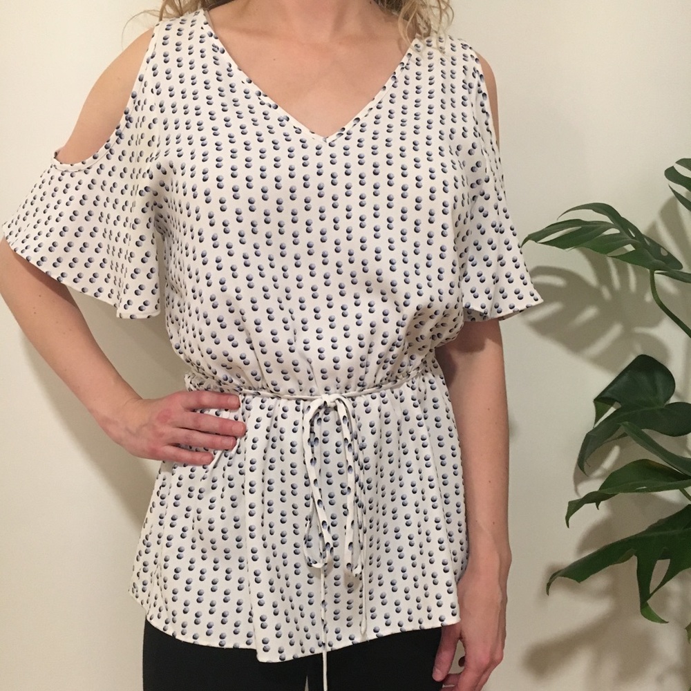 Cold shoulder peplum top