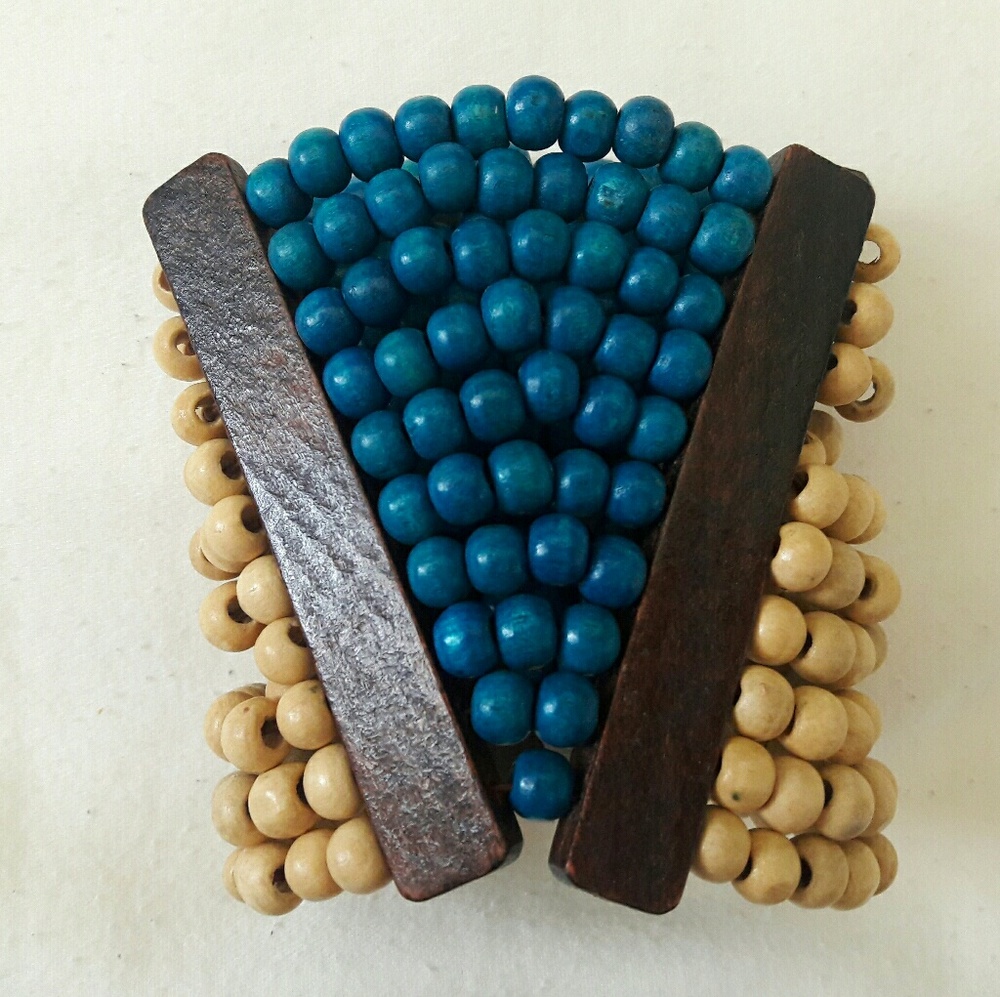 Beaded statement bracelet! - Picture 2 of 2