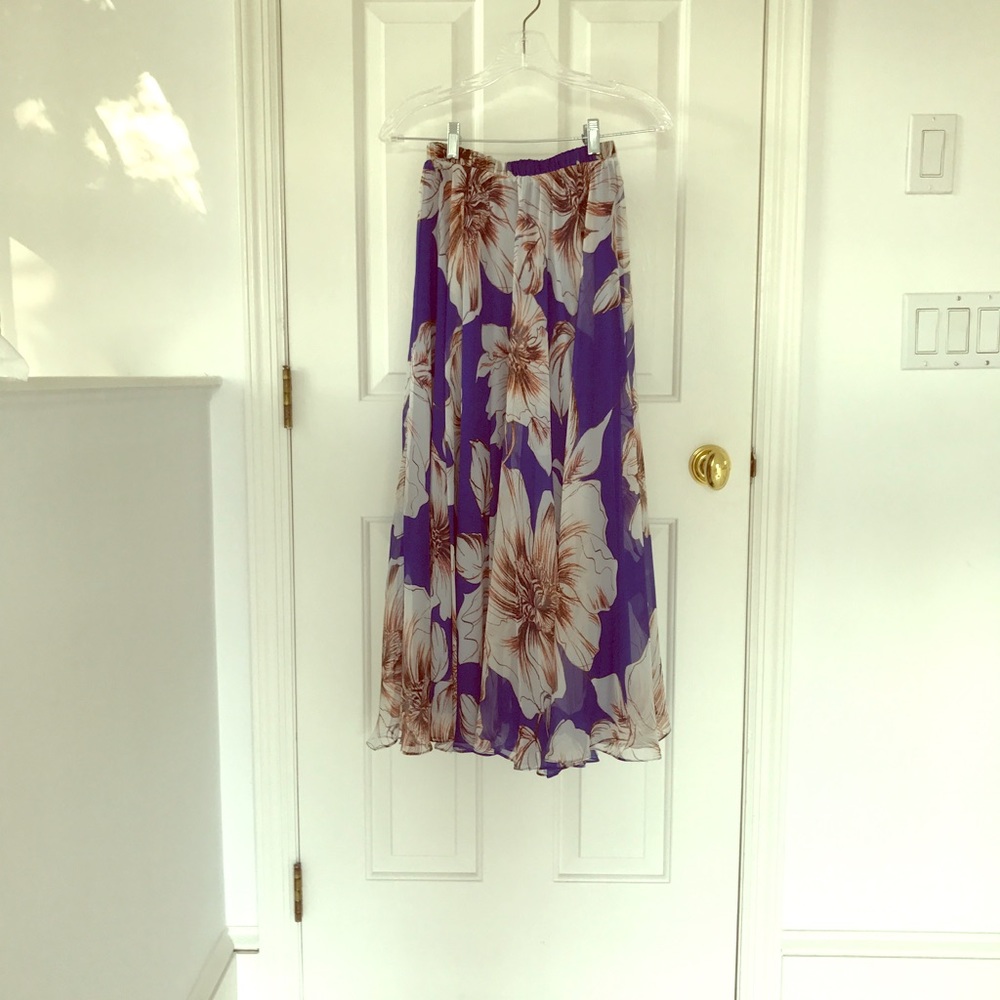 Long skirt