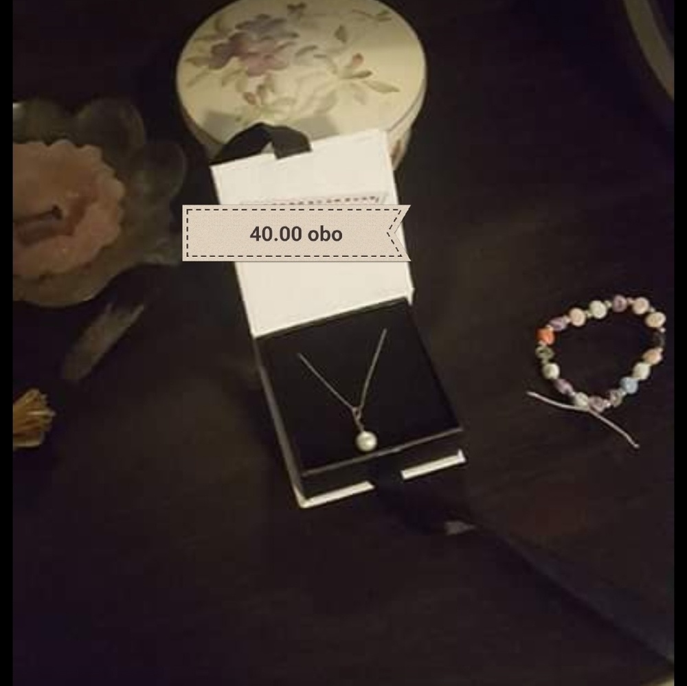 Cate and Chloe Pearl Necklace