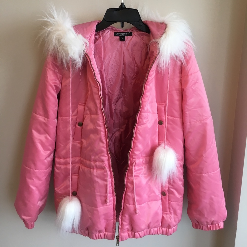 Betsy Johnson puffer coat