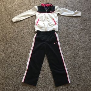 4T Nike Set