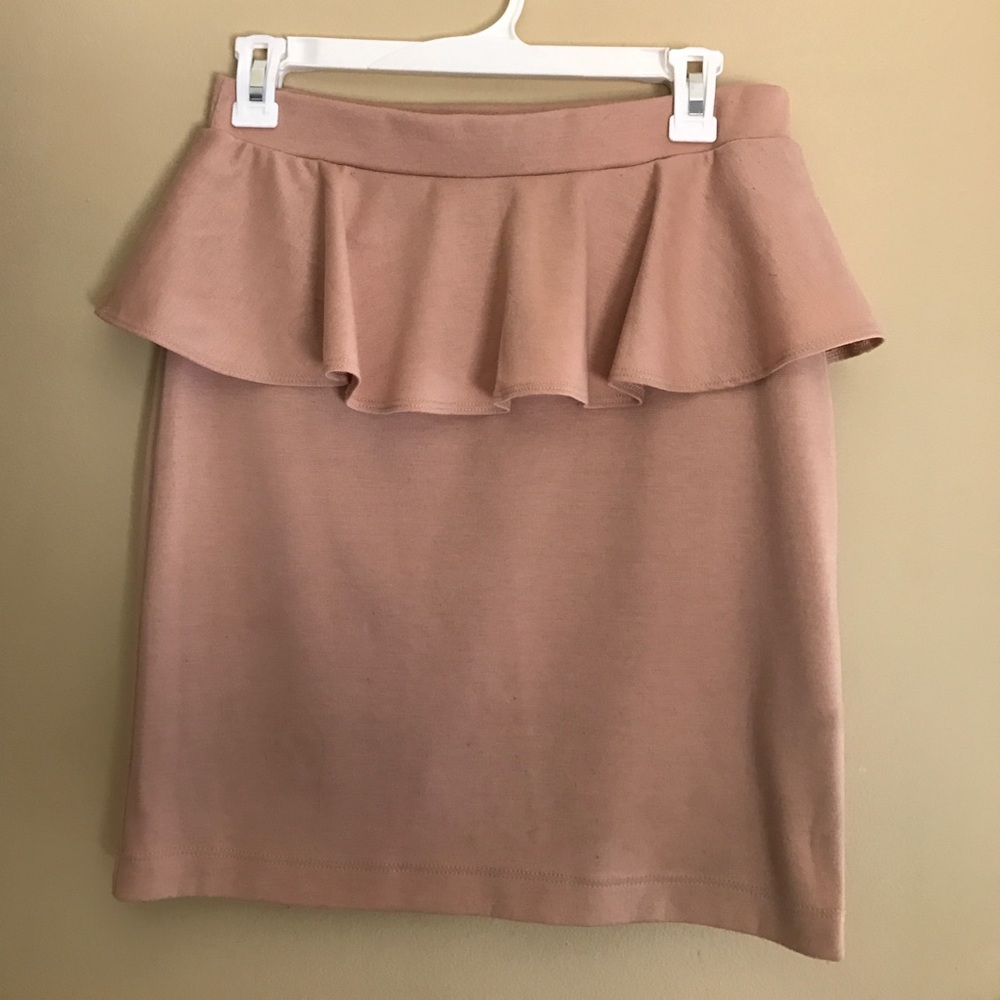 Cute Nude/Pink Peplum Skirt