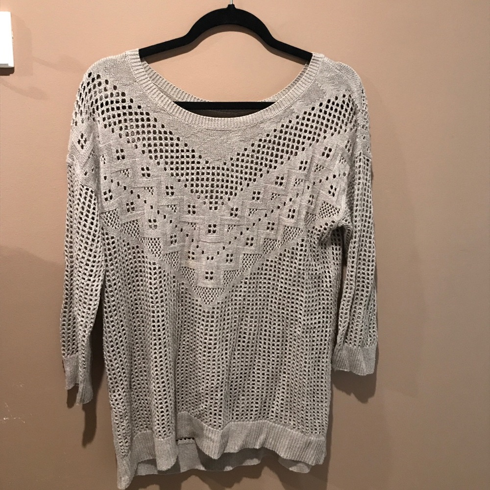 American Eagle pullover seeater