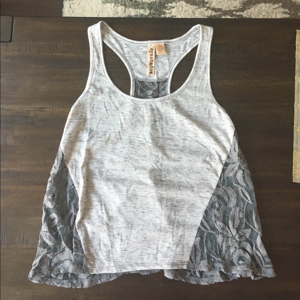 Adorable lace grey tank