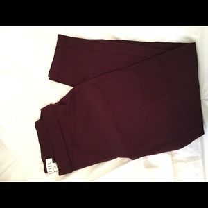 ELLE dress jegging- maroon (never worn)