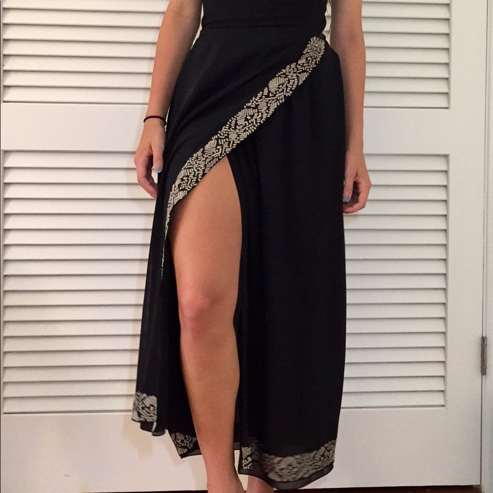 Black Silk Jones New York Wrap Skirt Size 6