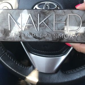 Naked  urban decay palette Smoky