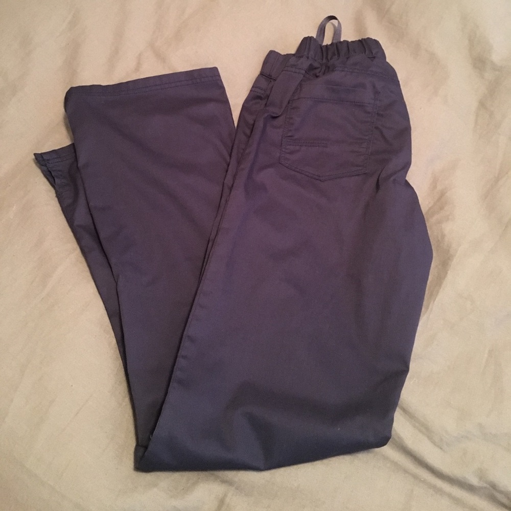 Maevn scrub pants