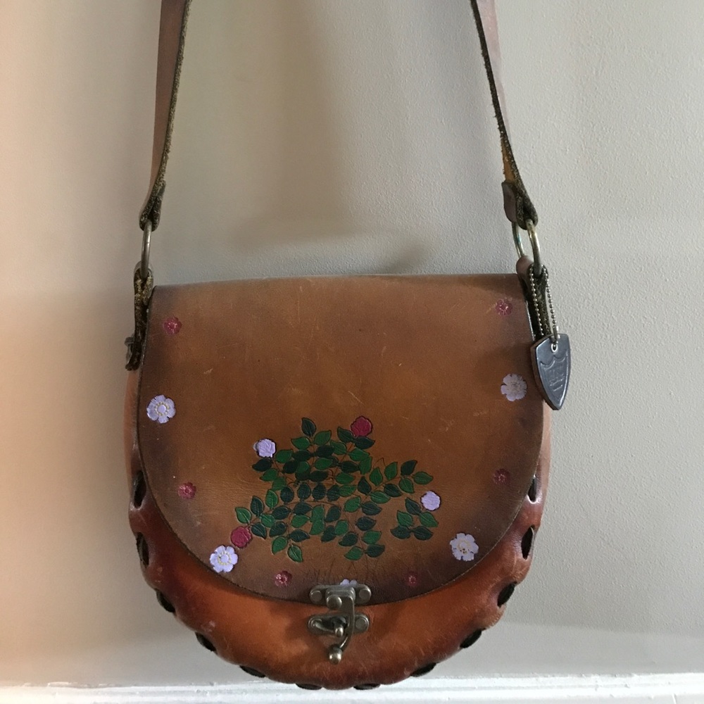 Hollywood Trading Co. Leather Handbag