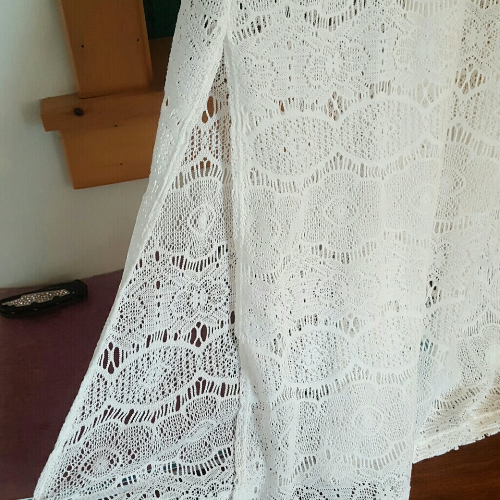 White Lace Dress - Picture 4 of 4