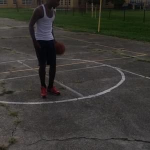 Meet your Posher, Lorenzo