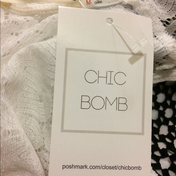 🎉 Host Pick! 🎉 Lace Appliqué Dress Size M - Picture 11 of 16