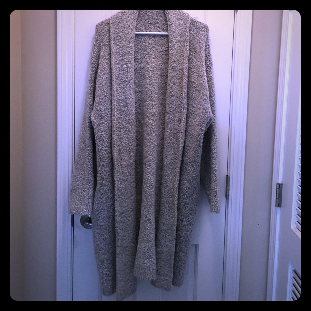 Cozy gray LOFT cardigan