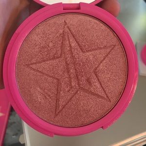 Jeffree Star Skin Frost "Peach Goddess"