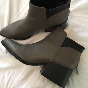 Simply Vera Vera Wang Booties