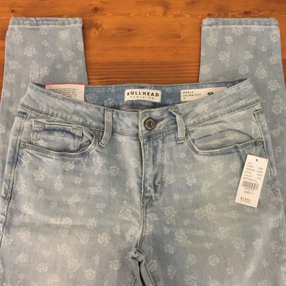 NWT Pacsun Bullhead Denim Ankle Skinny Floral 7