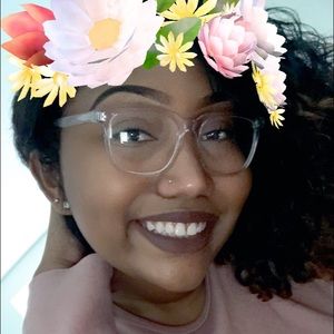 Meet your Posher, Ashley