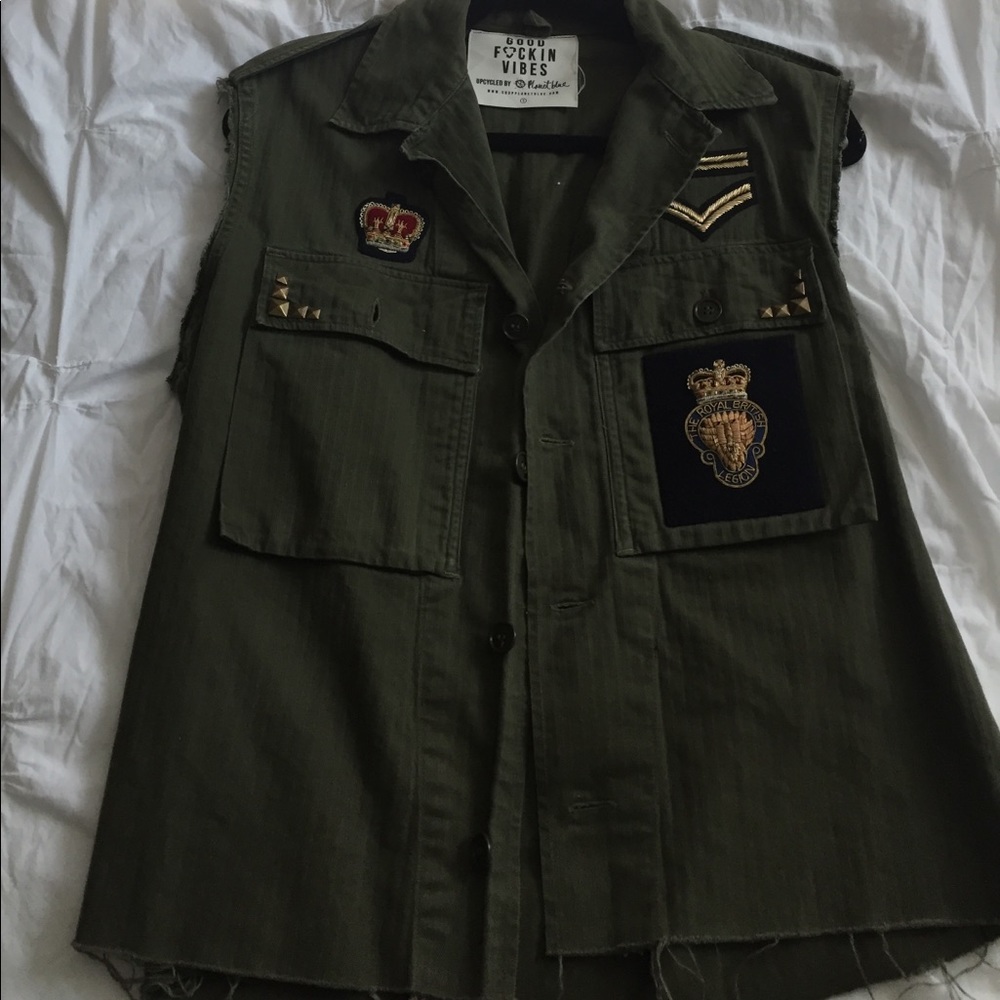 good f*ckin vibes vest