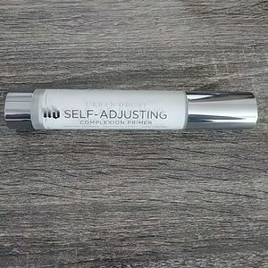 Urban Decay Self-Adjusting Complexion Primer