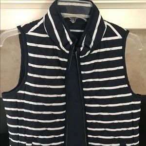 Gap Puffy vest