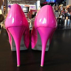 Hot Pink Heels